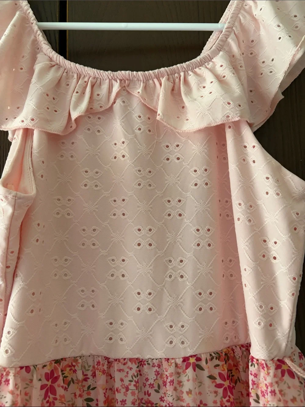 Knitworks Girl’s Pink Eyelet Ruffle Floral Tiered Dres. Size 16.5 plus.